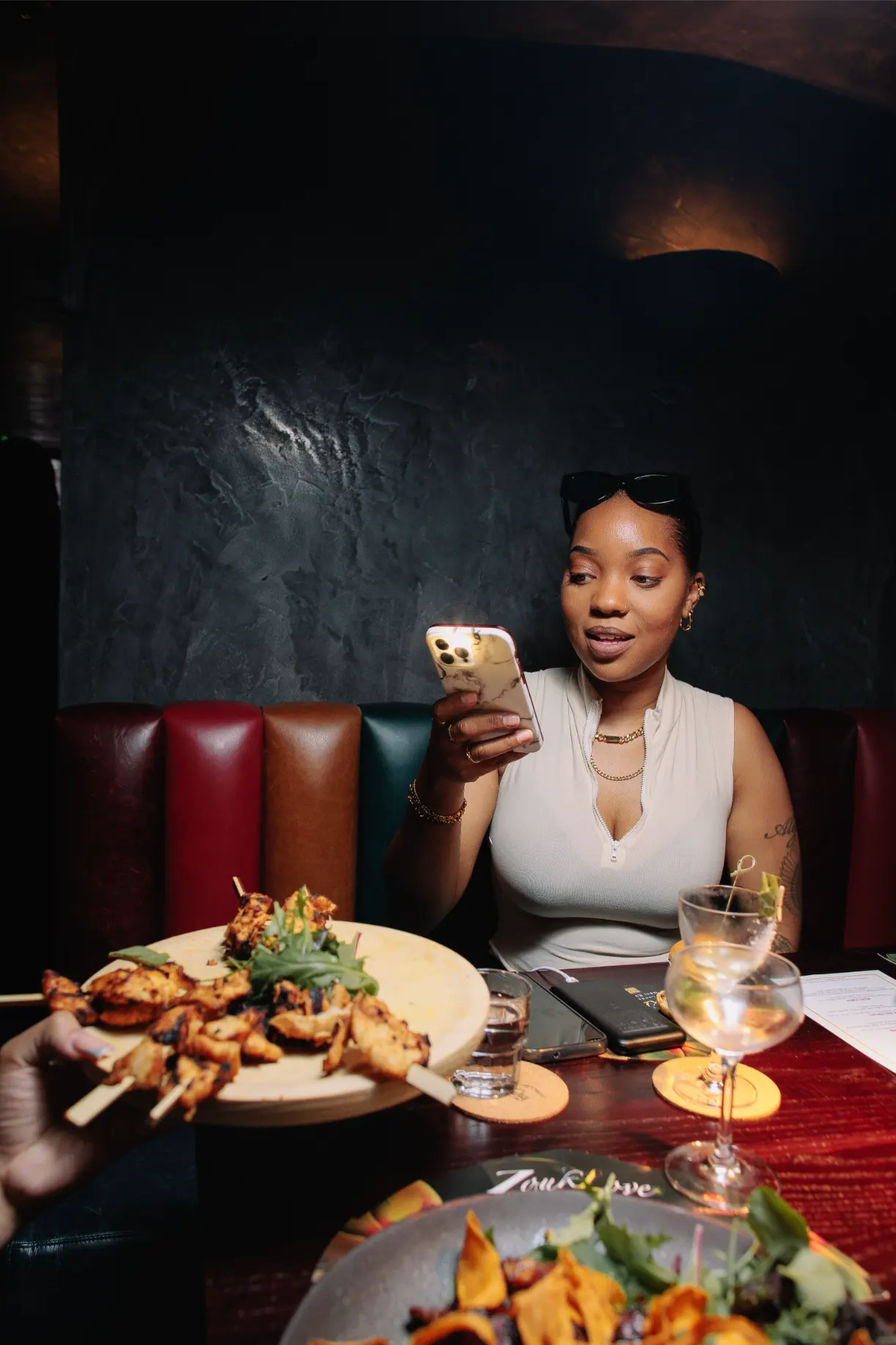 Modern bars for hire in london | private rooms & exclusive areas. with boardroom table and presentation screen