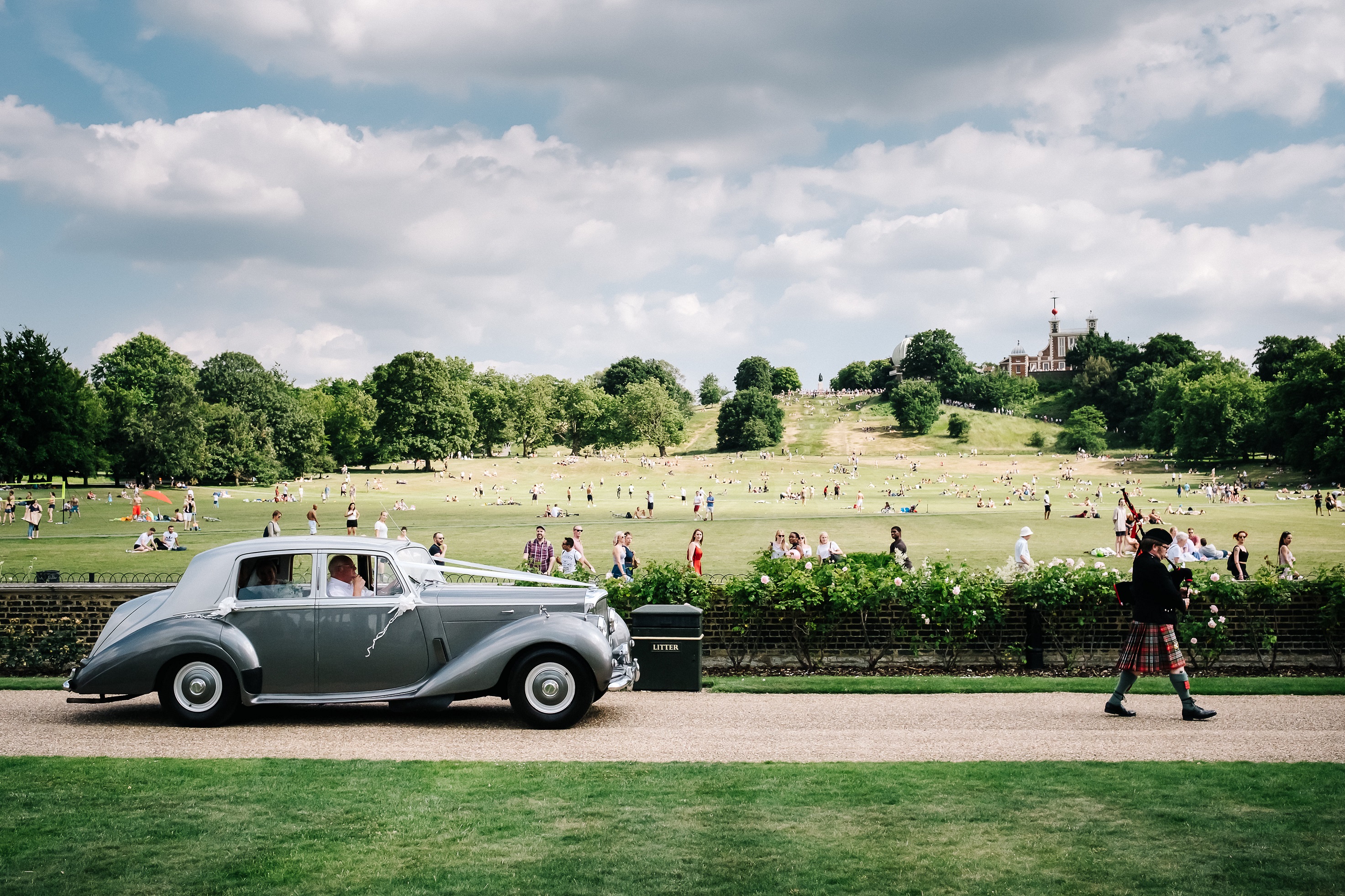Modern filming locations in london with boardroom table and presentation screen
