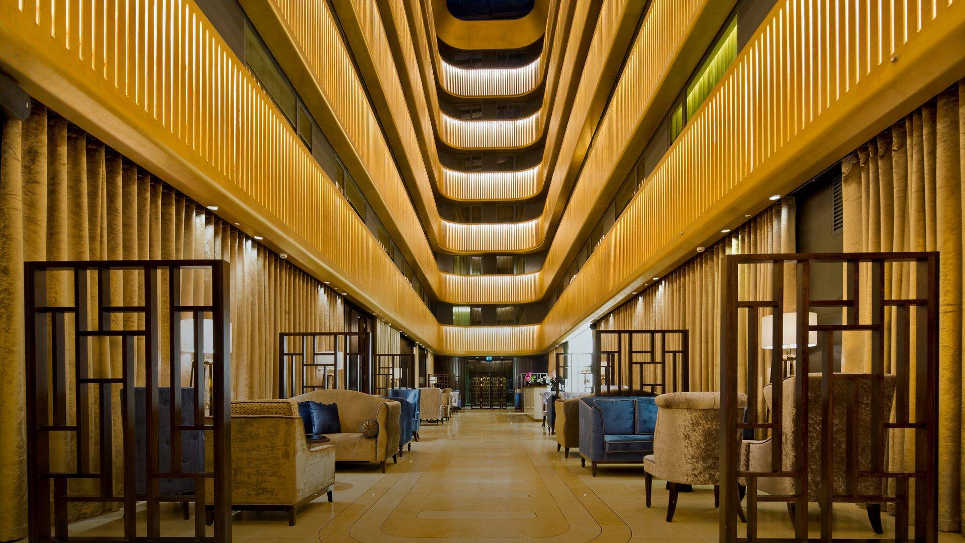 Modern networking event venues in london with boardroom table and presentation screen