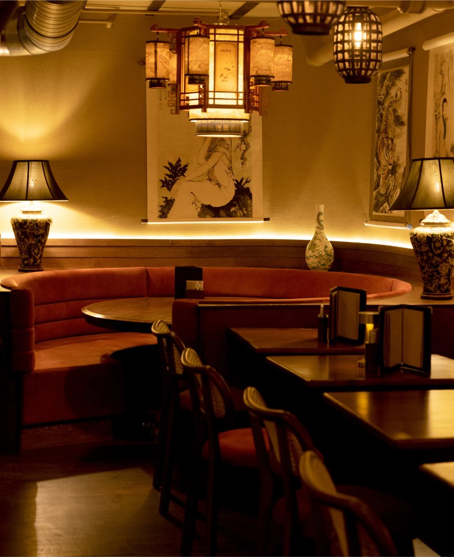 Modern cocktail bars with private rooms  with boardroom table and presentation screen