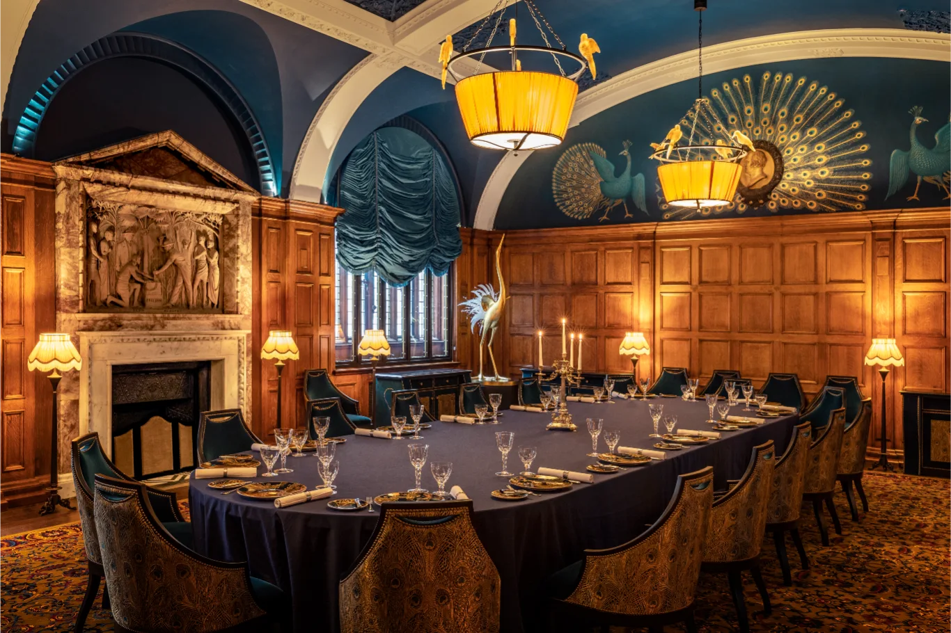 Modern event venues holborn with boardroom table and presentation screen