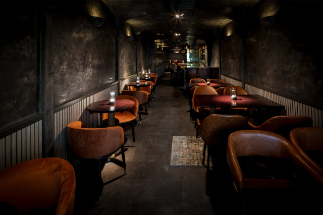 Cottons Bar 